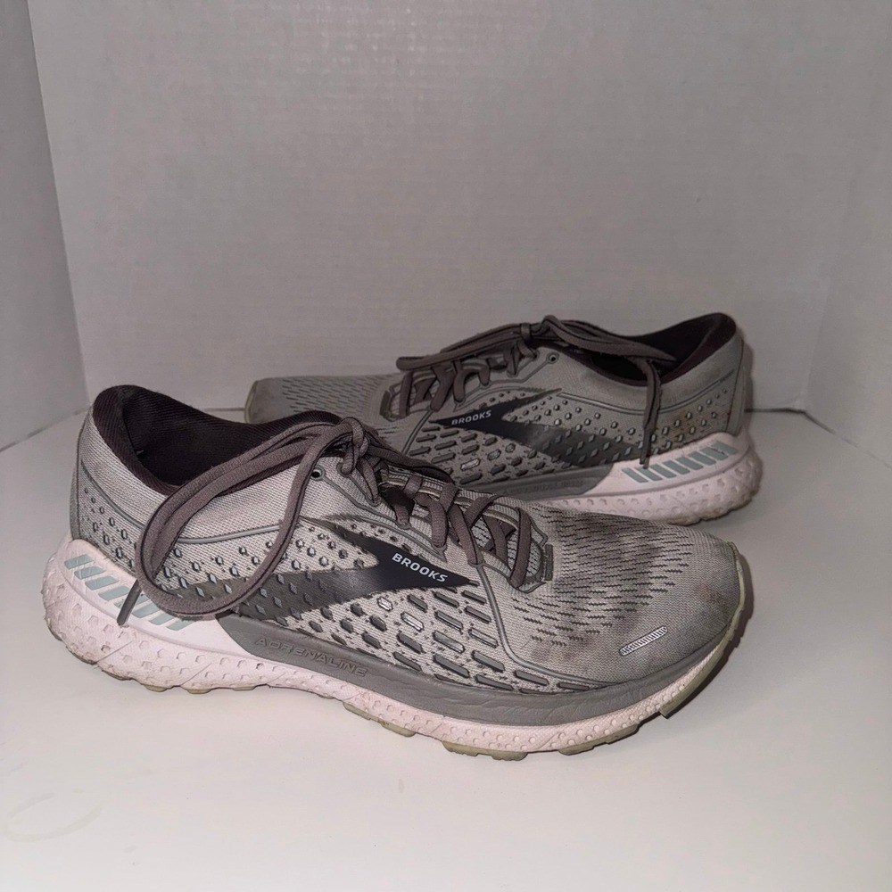 Brooks Running Sneakers - Womens‎